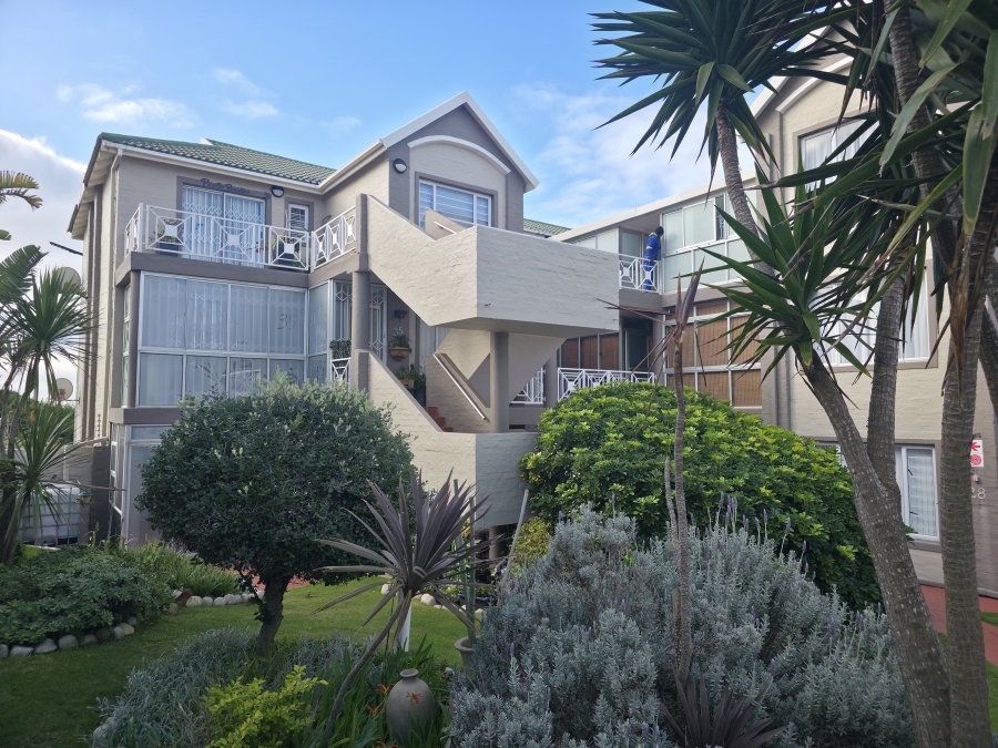 3 Bedroom Property for Sale in Aston Bay Eastern Cape